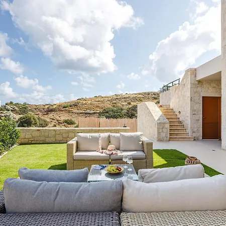 Europa In Crete With Pool Amazing Seaview